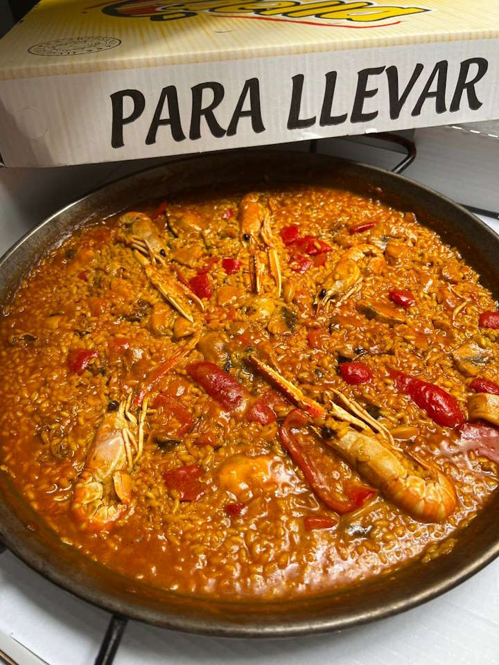 Paella de marisco por encargo